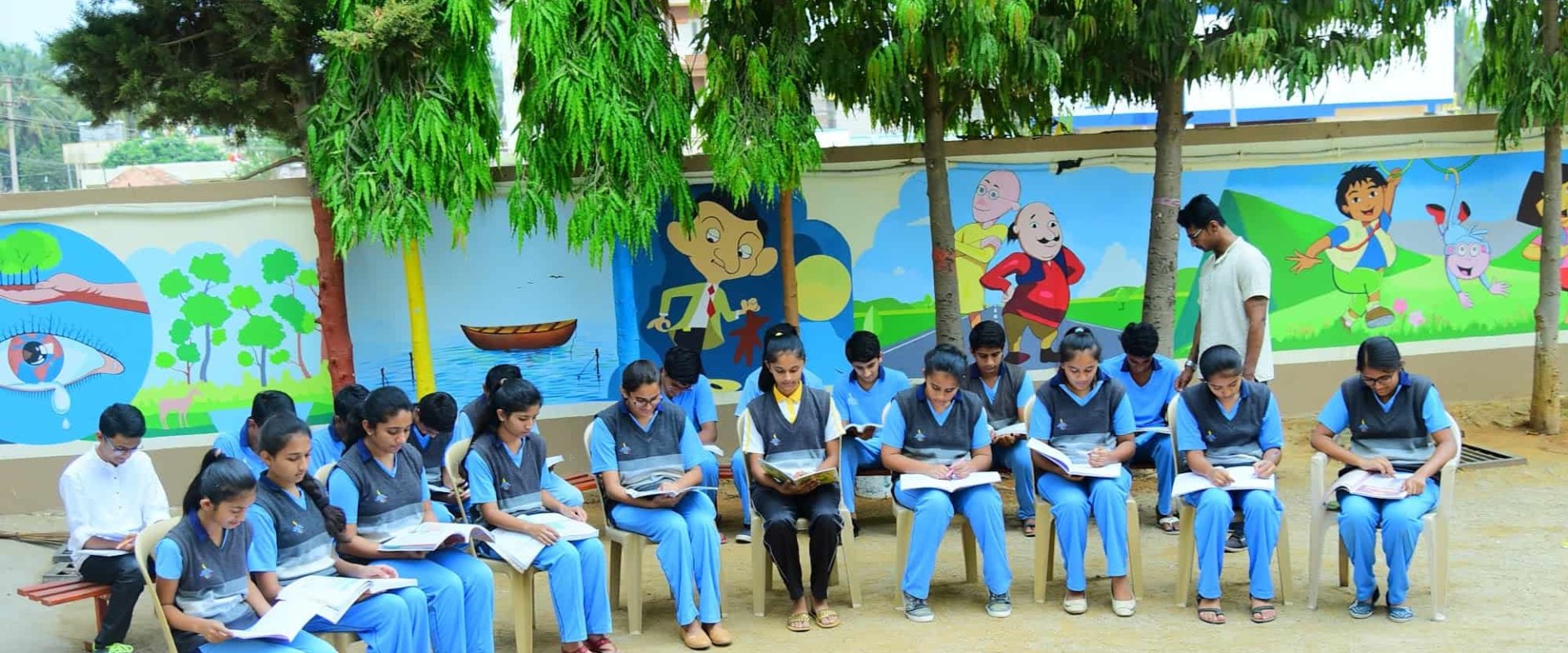 The Benefits of Extracurricular Activities at Public Schools in